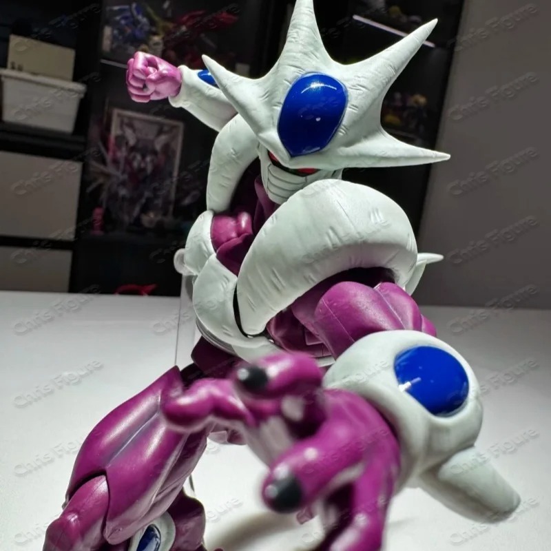 En stock Bandai Shf Dragon Bal - Model Kit Frieza avis et prix